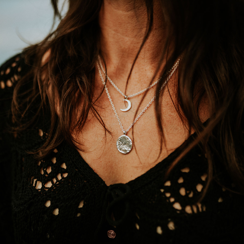 Crescent Moon Necklace Silver